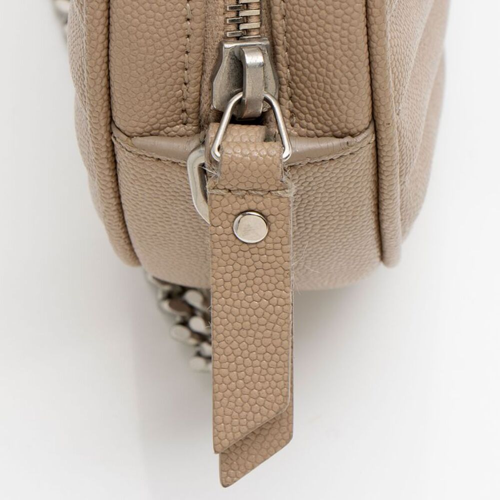 Saint Laurent Matelasse Grain de Poudre Monogram Vinyle Round Camera Bag - Picture 9 of 13